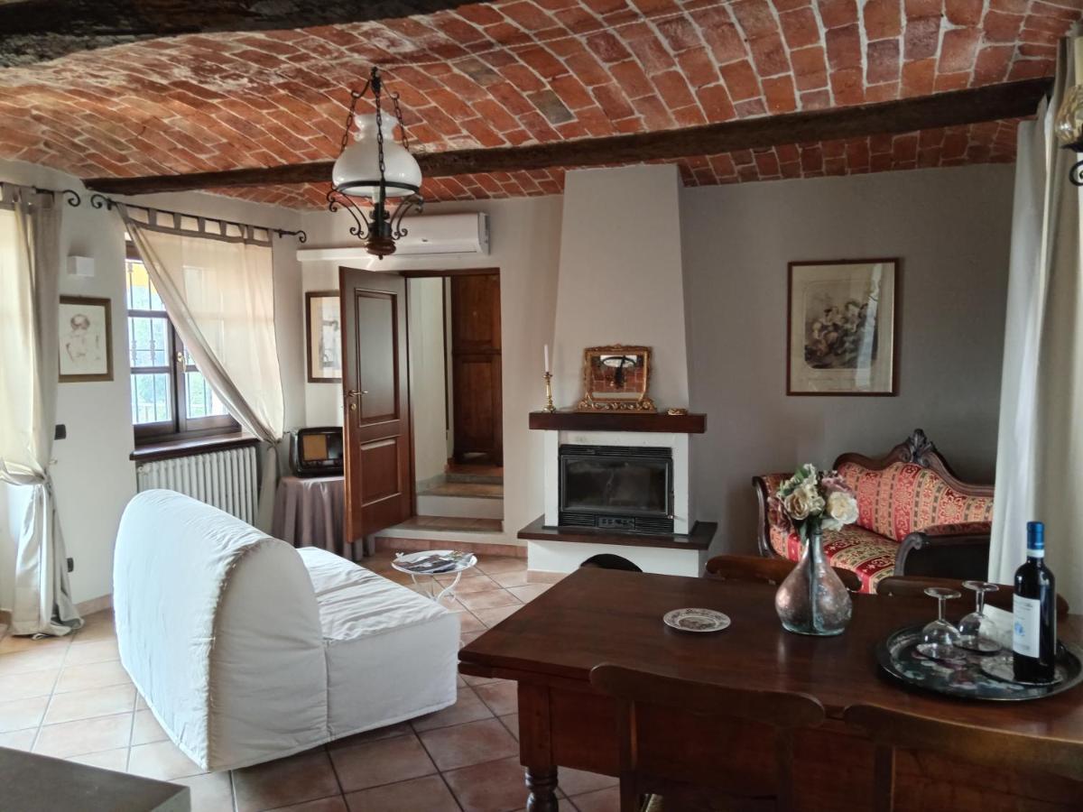 Teresa Al Belvedere Rooms&Holidayapartments Camere&Appartamenti Castellinaldo Eksteriør billede