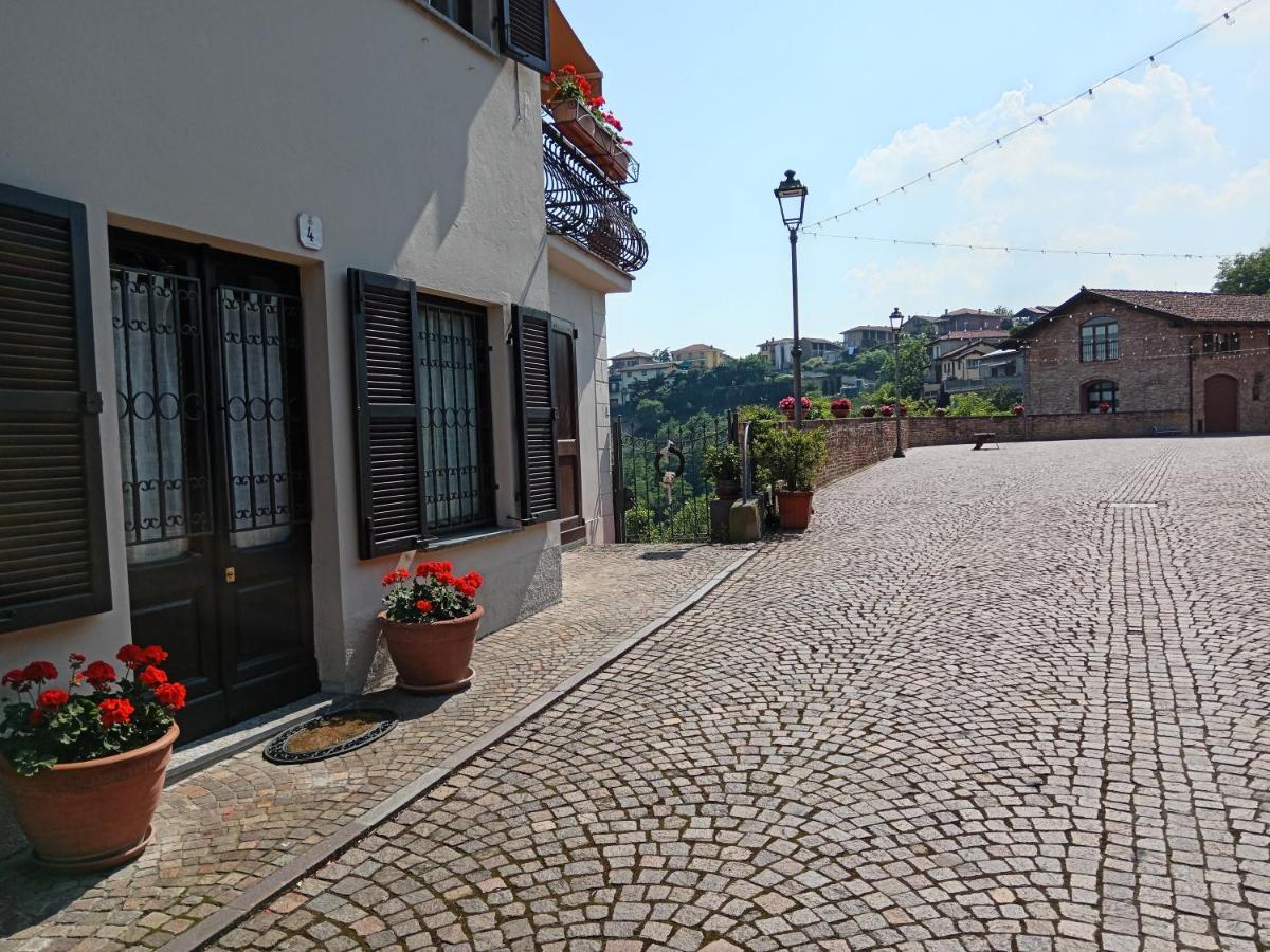 Teresa Al Belvedere Rooms&Holidayapartments Camere&Appartamenti Castellinaldo Eksteriør billede